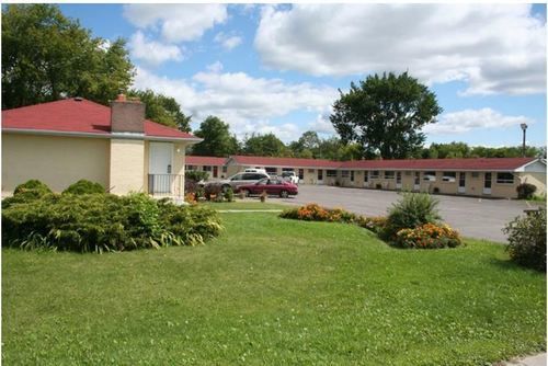 Avalon Motel Бельвиль Экстерьер фото